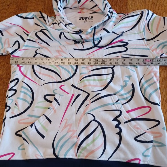 NWOT! Staple Pigeon Hoodie with hood, and front large pocket (5234) - Picture 7 of 8